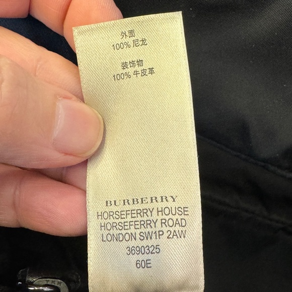 Burberry Tonal Check Burgundy Jacquard Nylon/Leather/Suede 2 zip Bowling Bag. - Picture 11 of 17